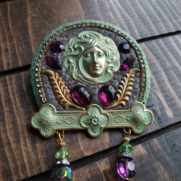 Gorgeous pin brooch - Picture 4 of 10